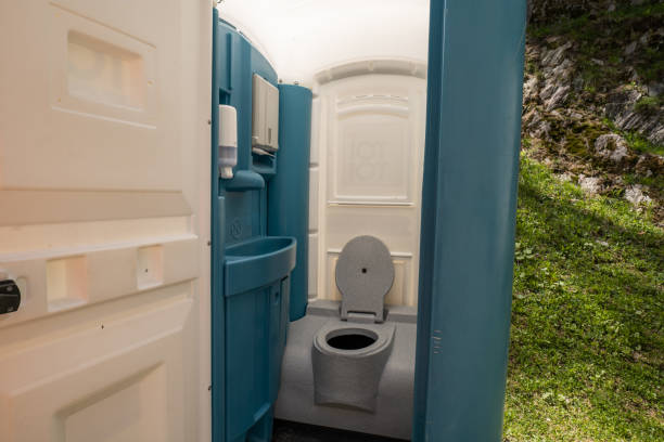 Best Construction site porta potty rental  in Clayton, OH